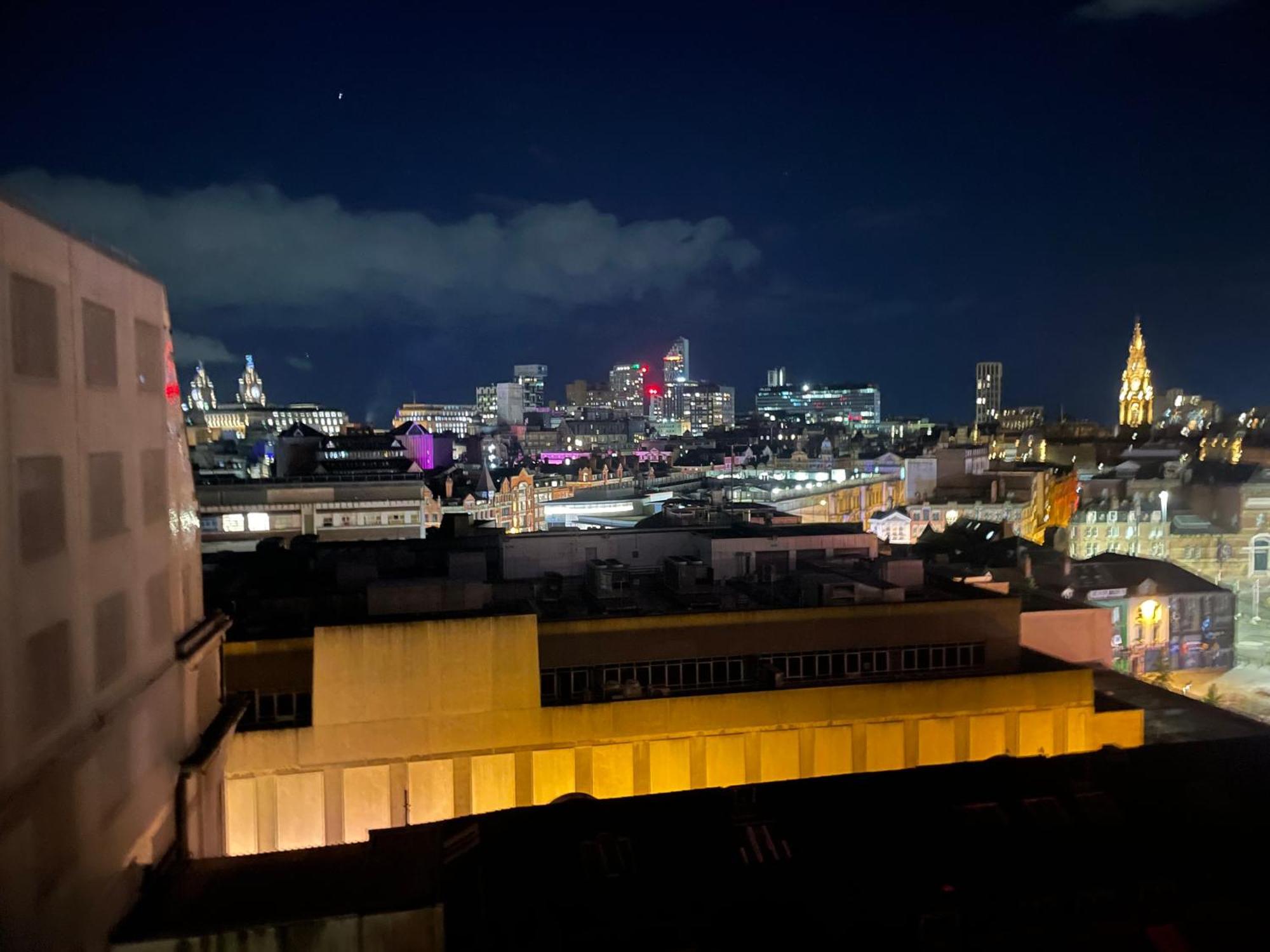 L1 Luxury Living Appartement Liverpool Buitenkant foto